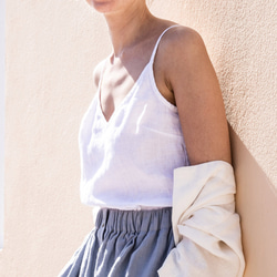 オプションのXLサイズ Vネック女性用リネンコットンキャミソール スリングの調節可能な長さ 2枚目の画像