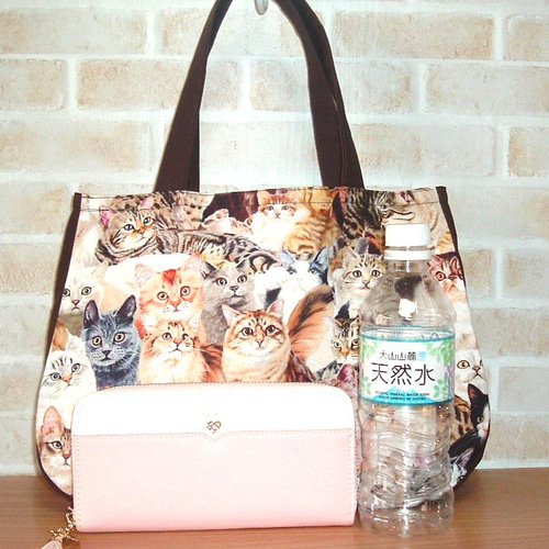 送料無料】リアル猫のトートバッグ ねこネコ大集合 ブラウン