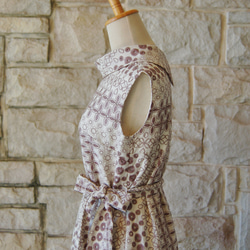 (M) 卷領刺繡刺繡沙米色古典連衣裙 第15張的照片