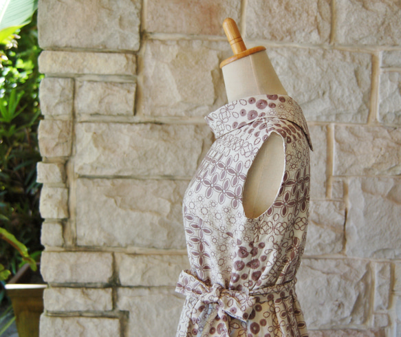 (M) 卷領刺繡刺繡沙米色古典連衣裙 第16張的照片