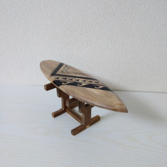 インテリア木製サーフボード  KAKAU柄　ショートボード、レトロツイン 19枚目の画像