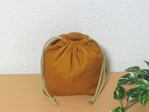 小物用巾着袋　黄土色　お財布　コップ入れなど　プチギフトにも 3枚目の画像