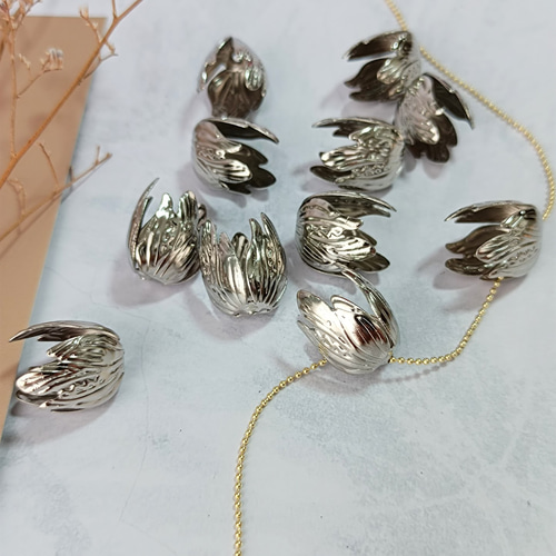 新色追加】【20個】つぼみ メタルフラワー フラワービーズ フラワー