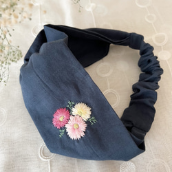 秋に咲く桜＊コスモスの刺繍ヘアターバン・ヘアバンド(ピンク・華やか刺繡)/ハーフリネン 8枚目の画像