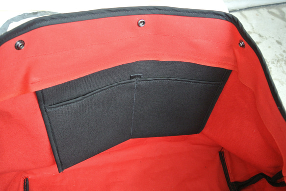 うさぎスカル（UP-1）、ビックサイズ帆布のトート（カーディナル・レッド）。 8枚目の画像