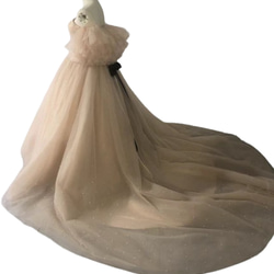 ウェディングドレス パール ベアトップ 編み上げ 可愛い シャンパン色 披露宴 花嫁 ラッフルフリル 2枚目の画像