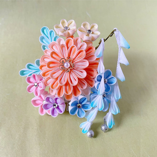 コトコト。配色パターンご確認画像。つまみ細工 髪飾り 滑り止め コトコト。配色パターンご確認画像。つまみ細工 髪飾り 滑り止め