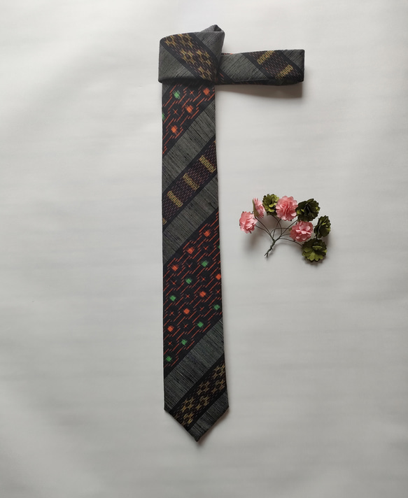 【高級正絹ネクタイ】信州紬変わり縞柄（送料無料・ラッピング無料） 3枚目の画像
