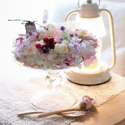 おいしそうなスイーツリース♡可愛らしいお花とつやつやの葡萄・野いちごetc. 8枚目の画像