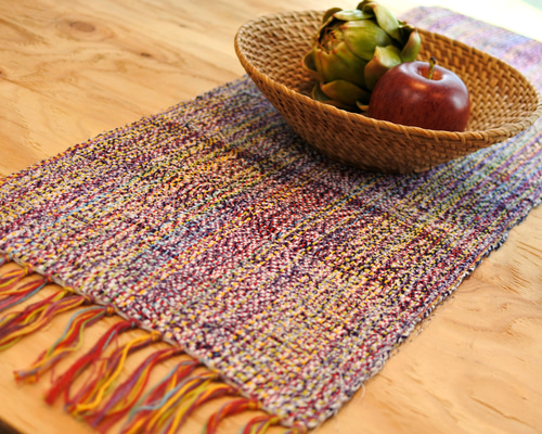 裂き織りテーブルセンター　昭和レトロ 裂き織りのテーブルセンター | iichi 日々の暮らしを心地よくする