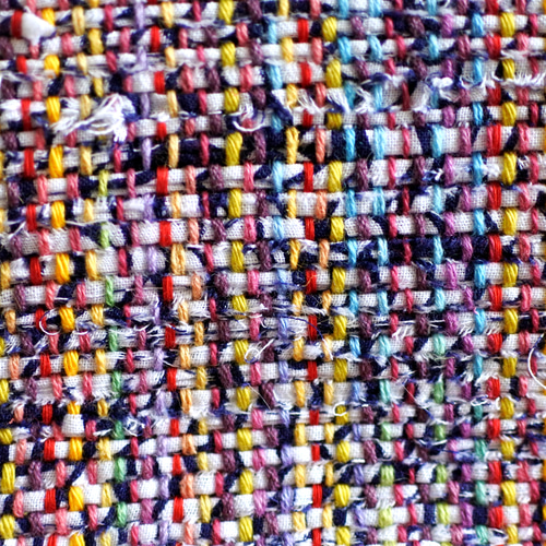 カラフルな裂き織りのテーブルセンター その他インテリア雑貨 谷口