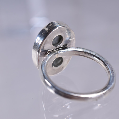 ビクトリアストーンのリング (灰黒色) 指輪・リング KanKan彫金工房