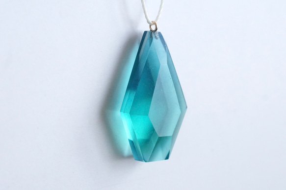 △▶▽ウミノガラス SEAGLASS PENDANT -O- 2枚目の画像