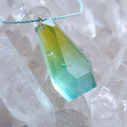 △▶▽ウミノガラス SEAGLASS PENDANT -R- 9枚目の画像