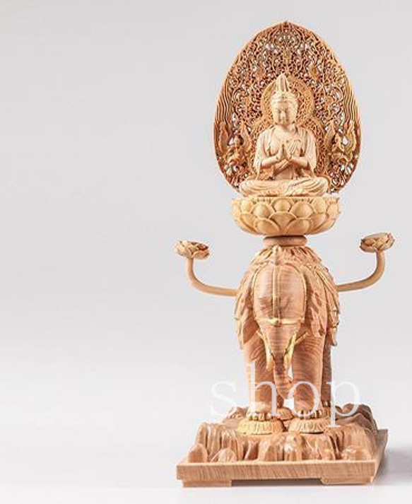 時代仏師彫り】金泥 観世音菩薩 仏像 一刀彫り 仏教美術 観音 木像 
