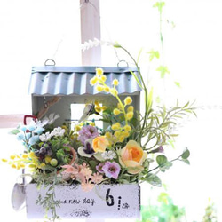 お花いっぱいのガーデンシェッド(ガーデン小屋) 3枚目の画像