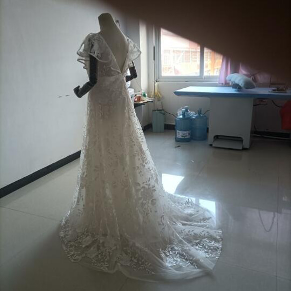 高質量！婚紗3D立體蕾絲刺繡預拍人氣提升 第7張的照片
