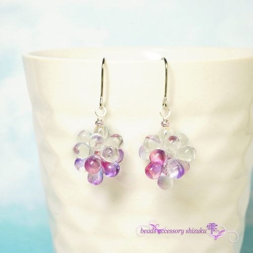 No.249 ドロップビーズのピアス ハンドメイド No.249 ドロップビーズの