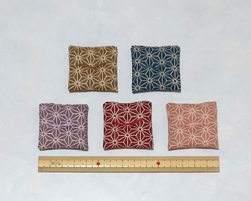 ミニ座布団 麻の葉柄(小) 置物用 4cm角 5個セット その他インテリア