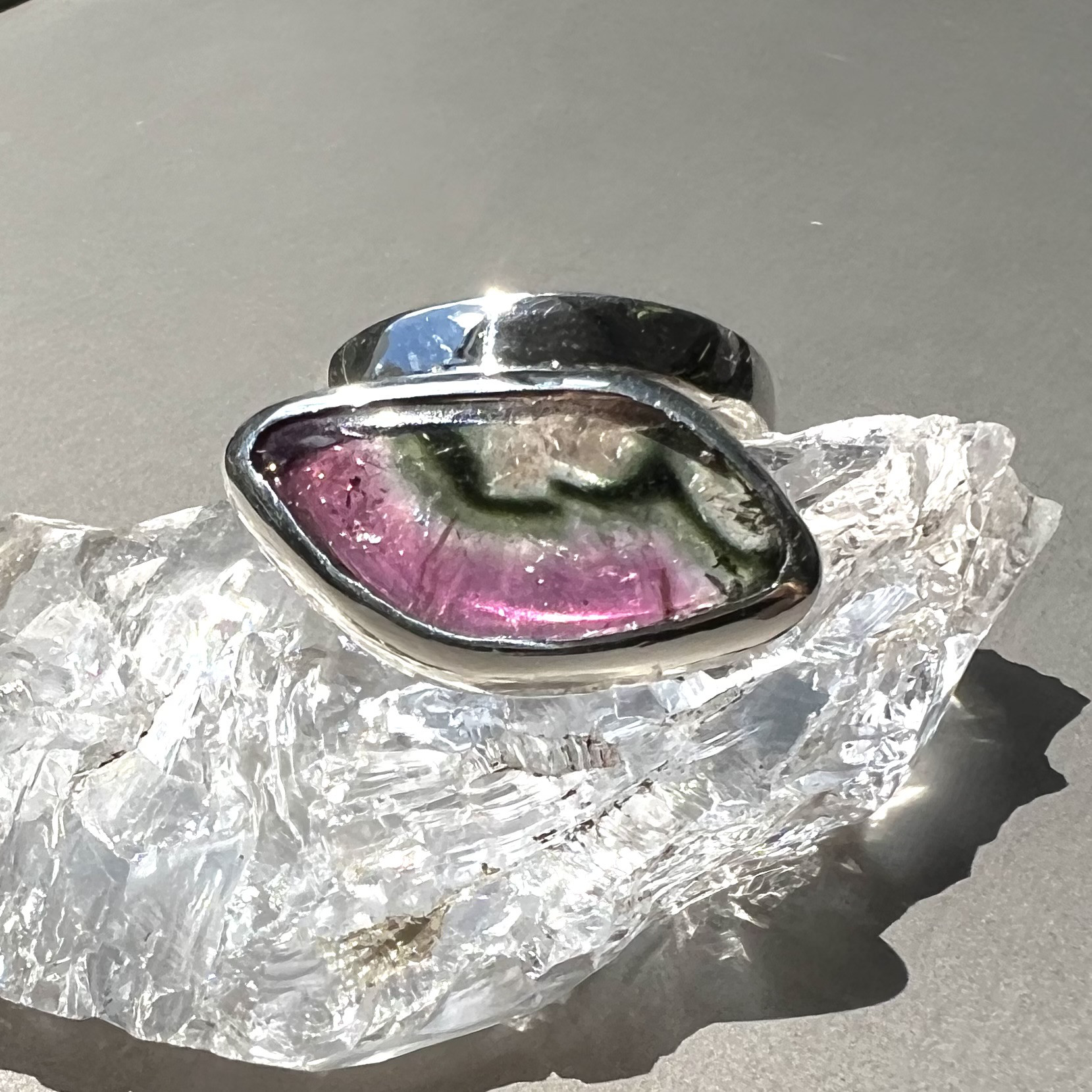 【SALE】30％OFF！一点物！美しいバイカラートルマリンのシルバーリング