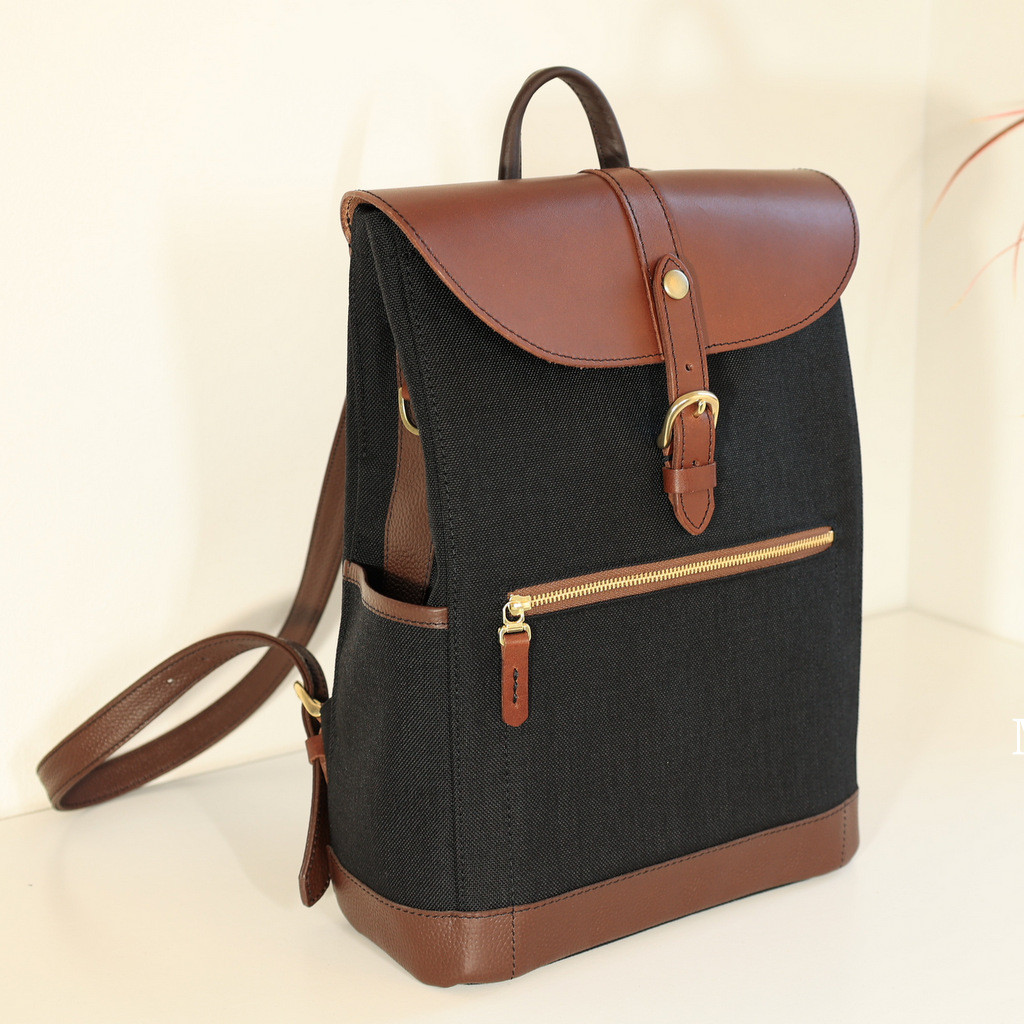 大人のcordura＆レザートリムミニスリムリュック プレミアム NewBlackxBrown NEW!!