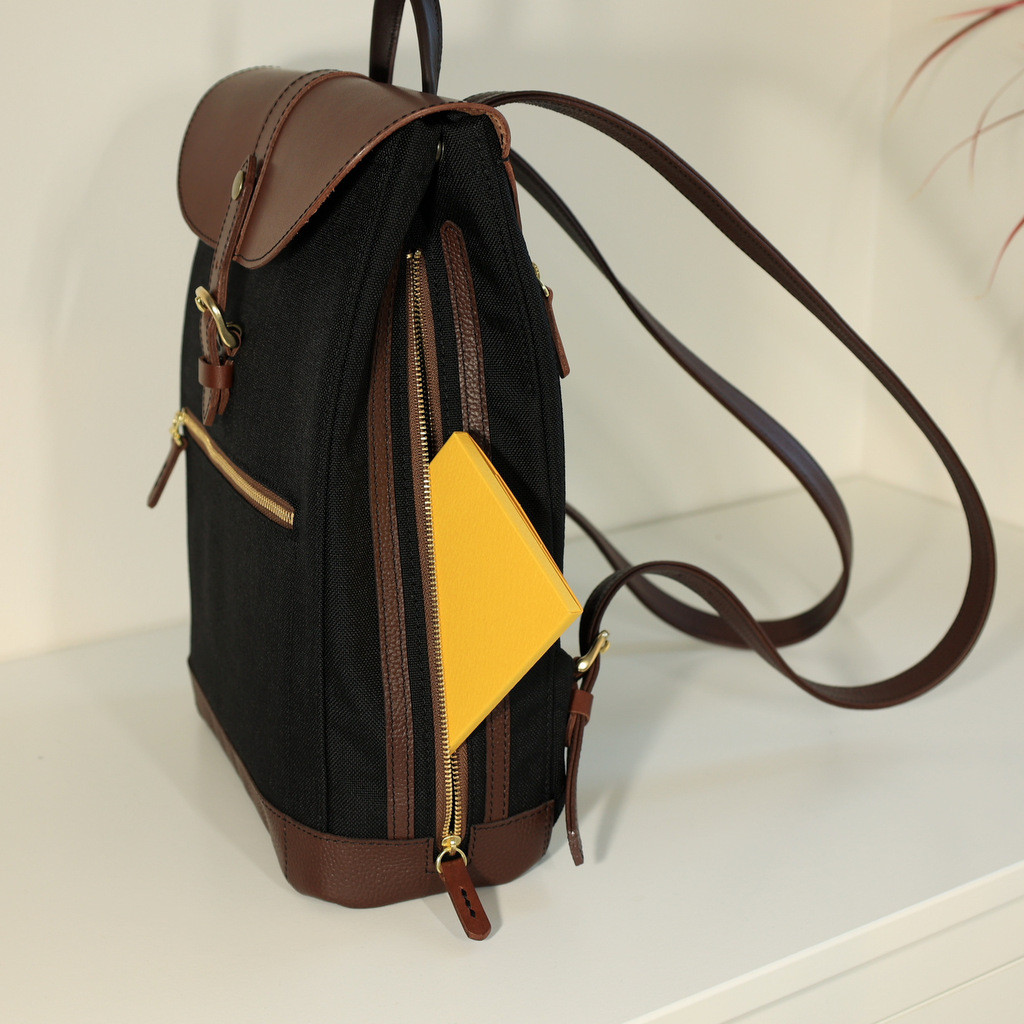 大人のcordura＆レザートリムミニスリムリュック プレミアム NewBlackxBrown NEW!!