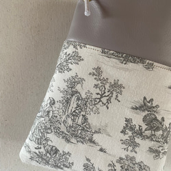 トワル・ド・ジュイ（Toile de jouy）スマホケース・ポシェット gray 3枚目の画像