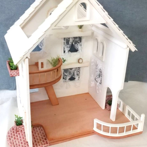 白い お屋根 の レトロ ハウス ミニチュアドールハウス その他雑貨