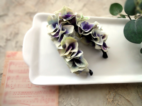紫陽花のバナナクリップ ■ 異素材合わせ  ■ パープルホワイト 4枚目の画像
