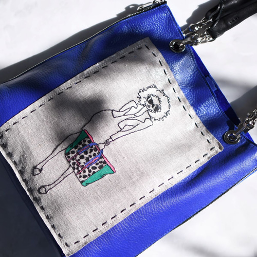 ハンドメイド刺繍バッグ レザーBagに刺繍を施したリネンを縫い ハンドメイド刺繍バッグ レザーBagに刺繍を施したリネンを縫い