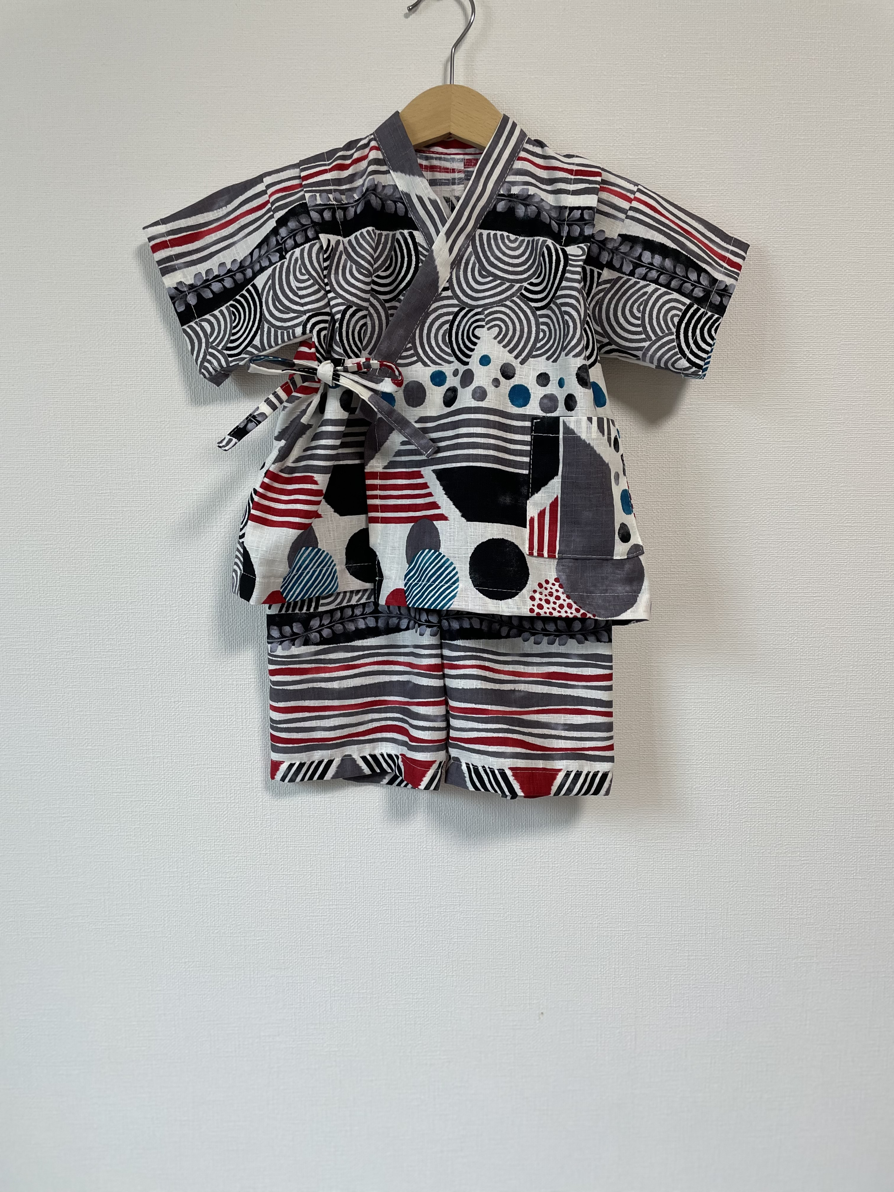 和モダンストライプ甚平レッド サイズ80