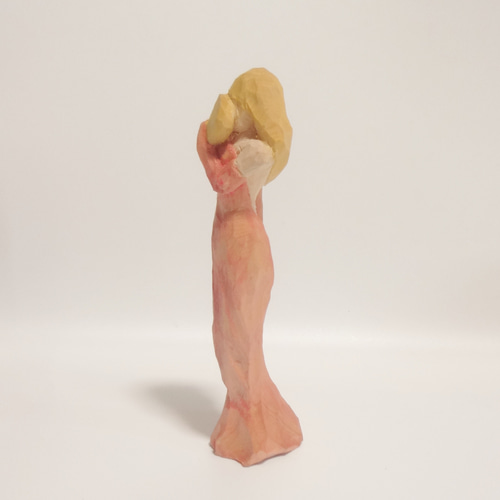 木彫刻 アート『 顔を隠す貴婦人 』 芸術 アート 女性 ハンドメイド 松