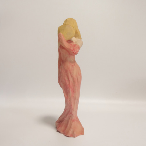 木彫刻 アート『 顔を隠す貴婦人 』 芸術 アート 女性 ハンドメイド 松