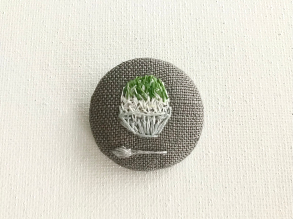 カキ氷_抹茶_刺繍ブローチ_麻 1枚目の画像