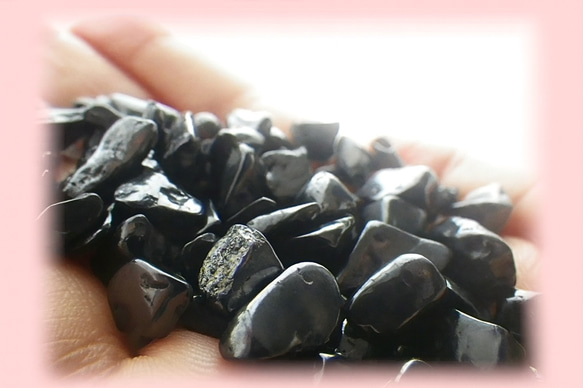 待望の再入荷‼︎シュンガイトさざれ石スペシャルクオリティー☆100g