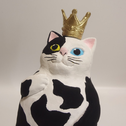 石粉粘土 彫刻『 偉そうな猫 』 芸術 彫刻 動物 猫 アート 彫刻 佐藤