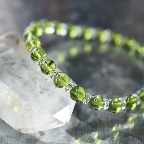 ☆スーパープレミアムブレス☆天然琥珀・グリーンアンバー：6ミリ