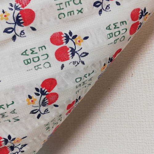 昭和レトロなのれん レトロポップ イチゴ カーテン picari 通販