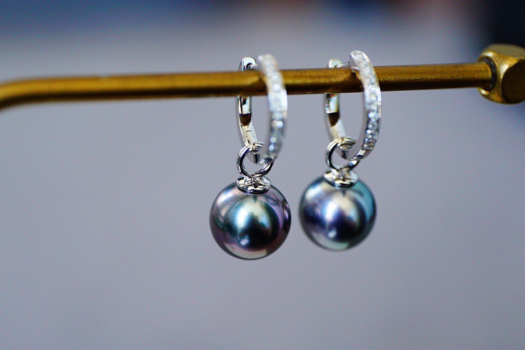 受注制作「黒蝶真珠」K18 天然タヒチ真珠　ピアス　孔雀の羽の色　継続　実行力　成功　6月誕生石　2way