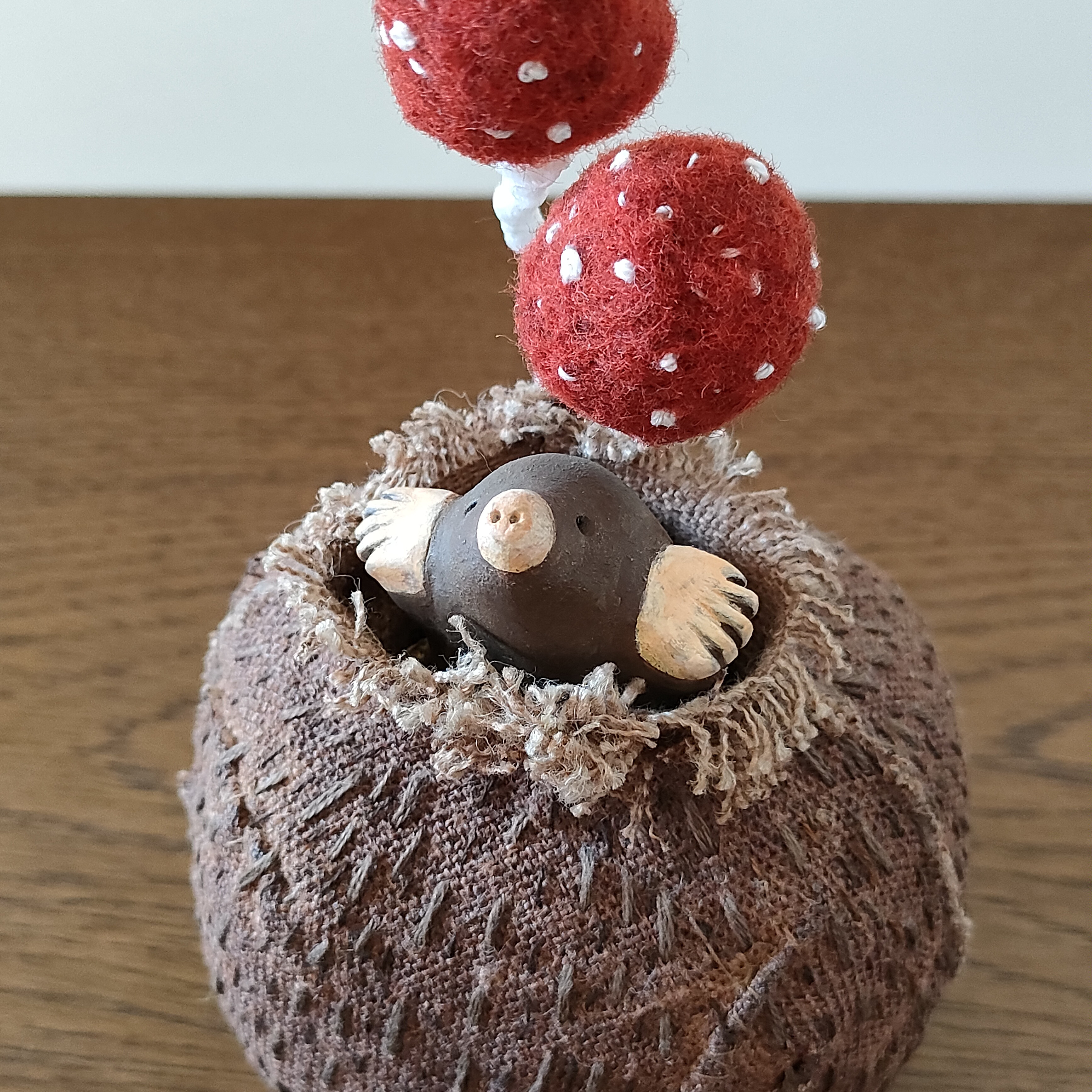 もぐら ／ 柿渋染め