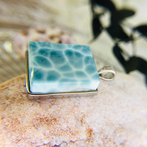 高品質】ラリマーペンダントトップ4 ペンダントトップ 円と縁 by