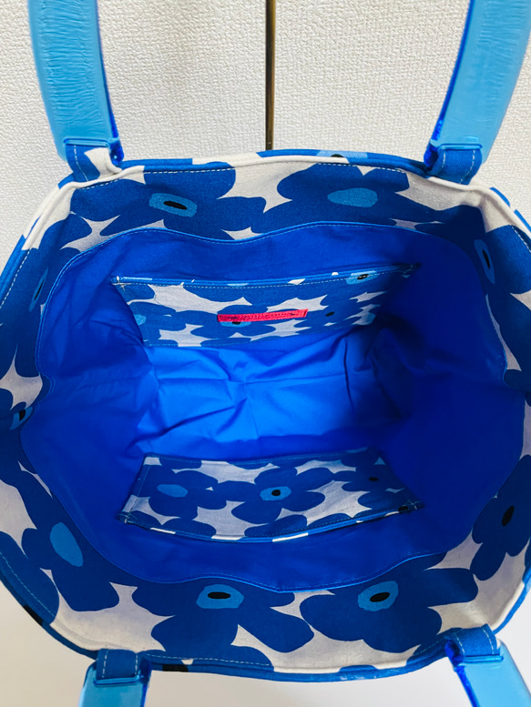 北欧花柄風トートバッグ（ブルー） 2枚目の画像