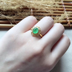 261 受注制作 k18金ゴールド 楕円 ろうかん ミャンマー産 陽緑 本翡翠 リング ダイヤモンド 指輪お祝い 母の日 4枚目の画像