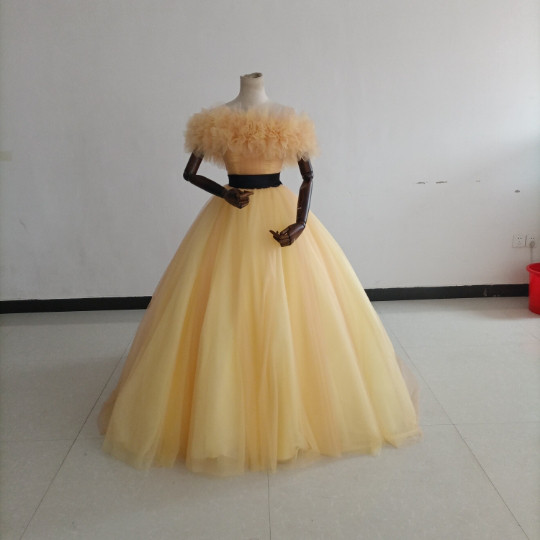 カラードレス イエロー 3ways 取り外しオフショルダー+サッシュベルト お姫様を思わせるロマンティックなプリンセス
