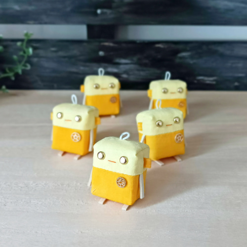 ロボchi10号 マスコット┃ ロボット ぬいぐるみチャーム