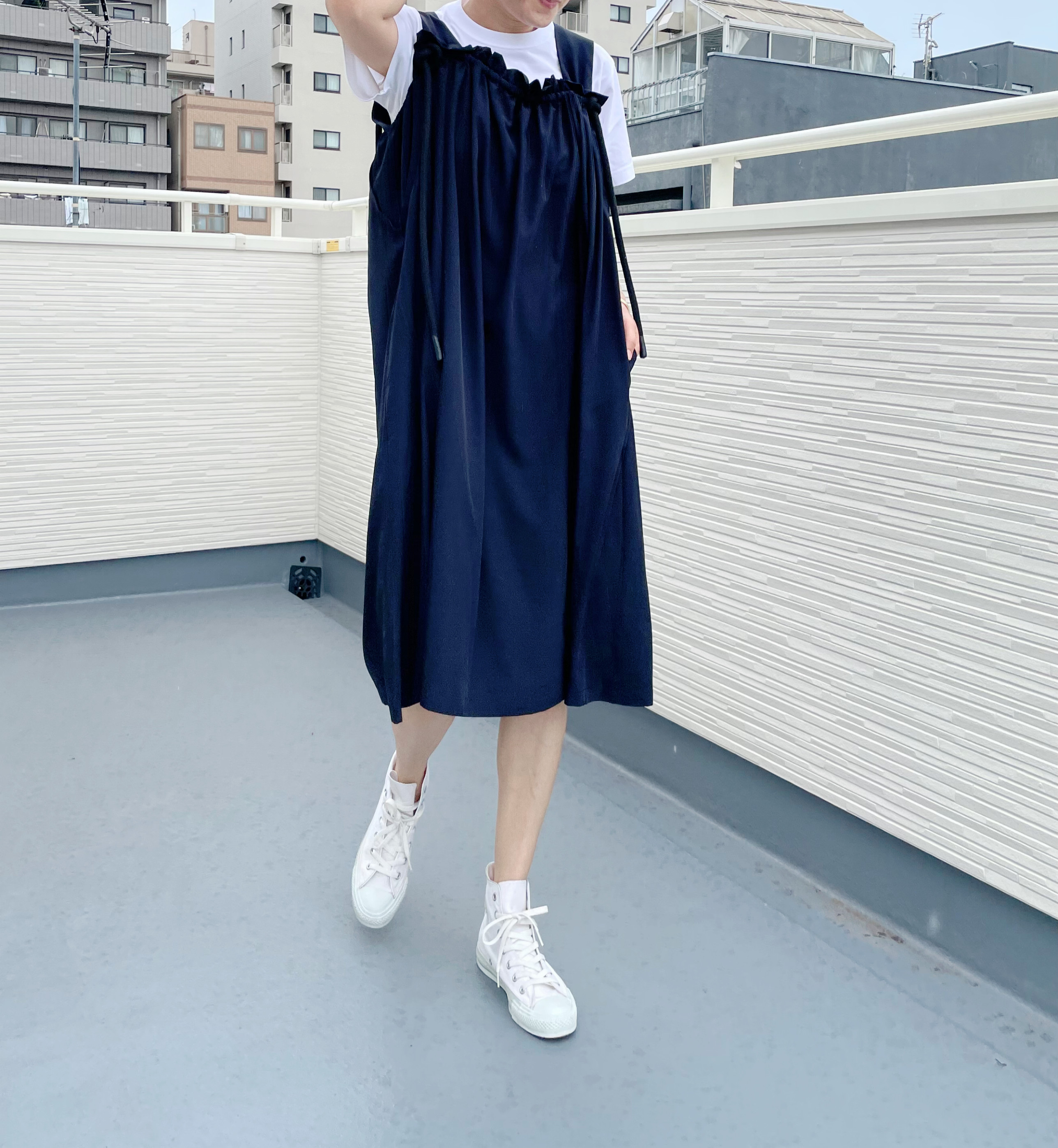 【新作再販】大人かわいい 紐付きギャザー サロペット ワンピース オールインワン フォーマル22006紺ネイビー