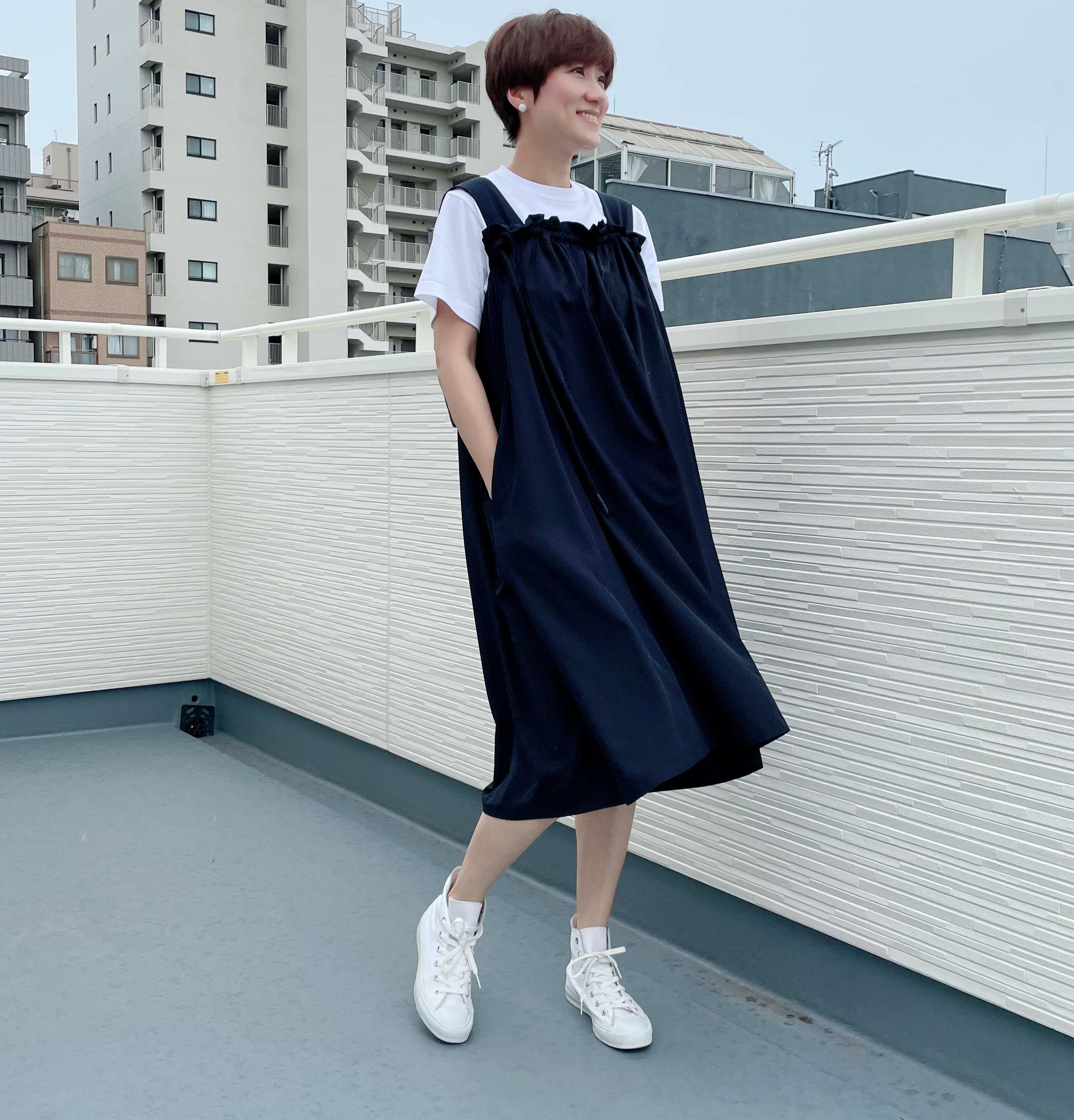 【新作再販】大人かわいい 紐付きギャザー サロペット ワンピース オールインワン フォーマル22006紺ネイビー