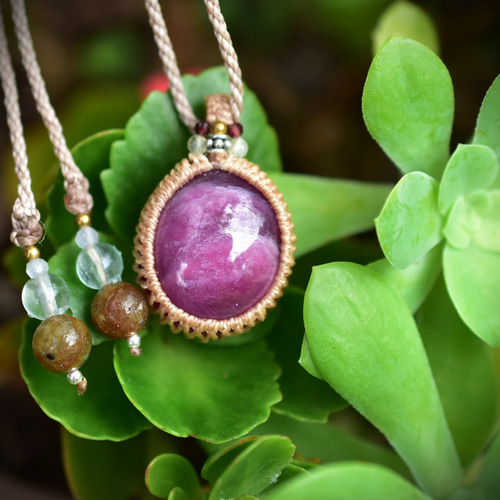 ★ローズルビー マクラメペンダント505_パワーストーン 天然石 ぷっくり☆ローズルビー マクラメペンダント505 ネックレス