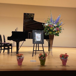 ピアノ発表会、ピアノ教室ウェルカム押し花フレーム、日時やお教室名の文字入れも 9枚目の画像