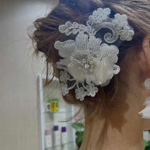 ♡̆̈ﾙ ﾘｱﾝ♡ビーズ刺繍レース ウェディングヘッドドレス ヘッドドレス 